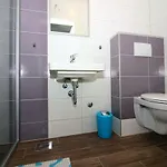 Apartament Lalea *