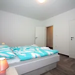 Apartament Lalea