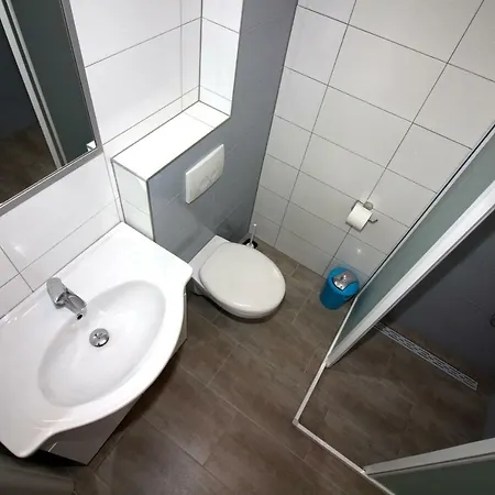 Apartment Lalea *